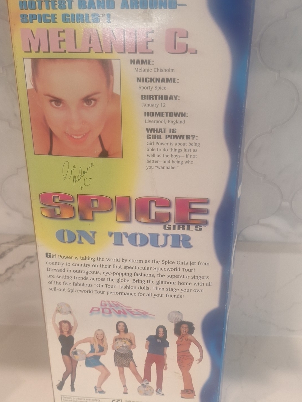 Spice Girls " Melanie C" Barbie - Picture 5 of 5
